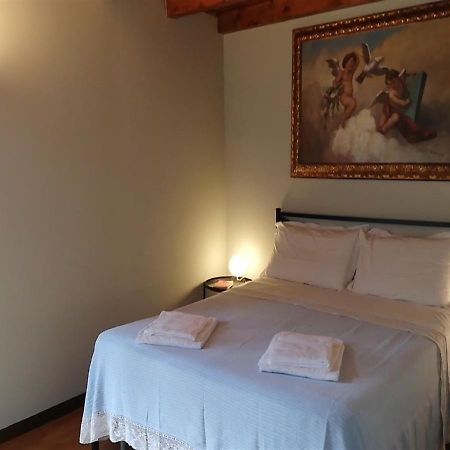 Ai Musei Casa Vacanze Bergamo Bagian luar foto